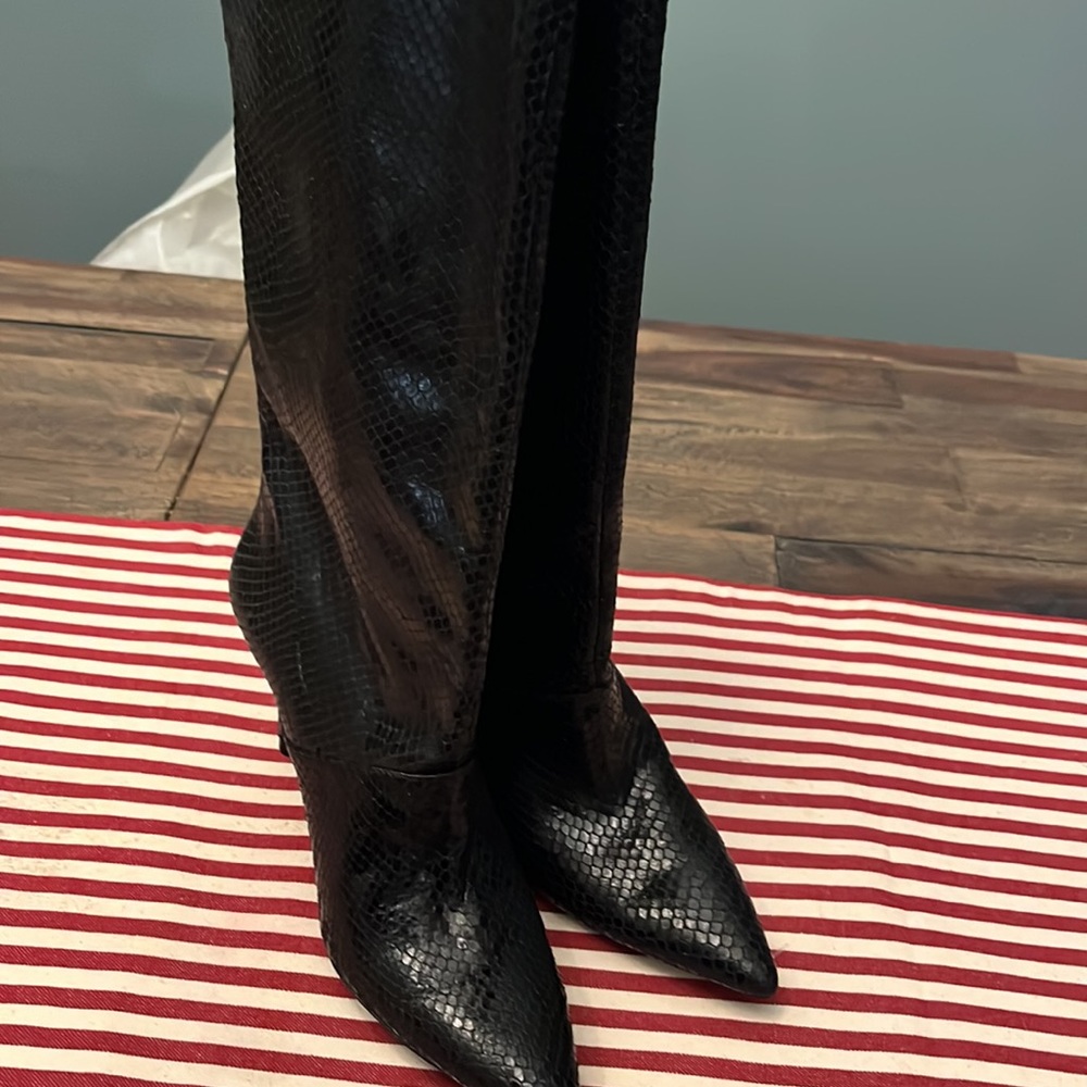 ZARA Blue Collection Snake Skin stiletto Boots - Picture 14 of 16